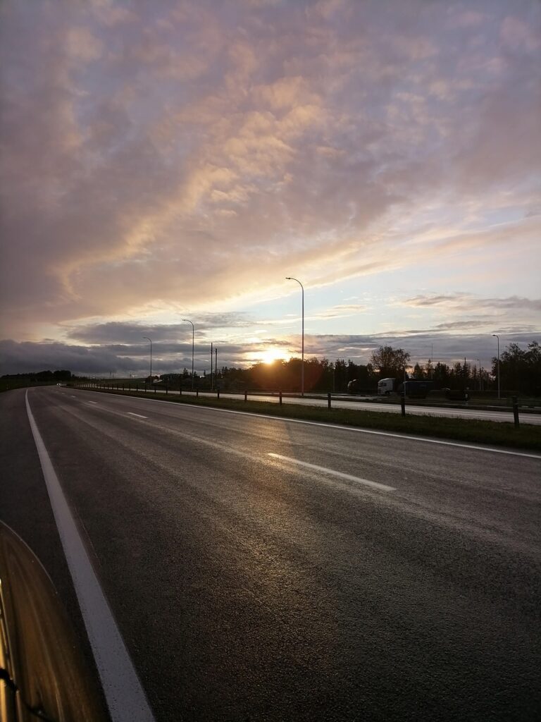 the sunset, track, nature, sunset on the highway, route without cars, empty road, a road without cars, sunset on the road, asphalt, the perfect way, perfect asphalt, good track, a good way, beautiful road, the sky at sunset, clouds